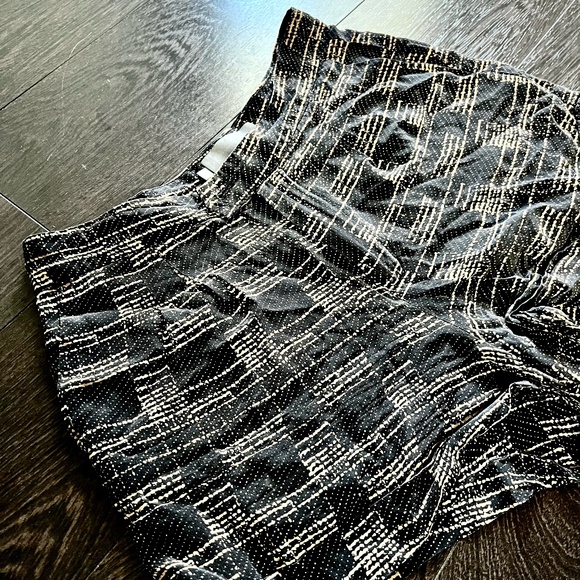 Silky Black And Tan Shorts - Picture 1 of 4